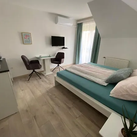 Aparthotel Tara *